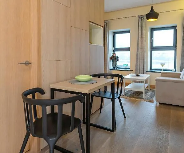 Deluxe River View By Polo